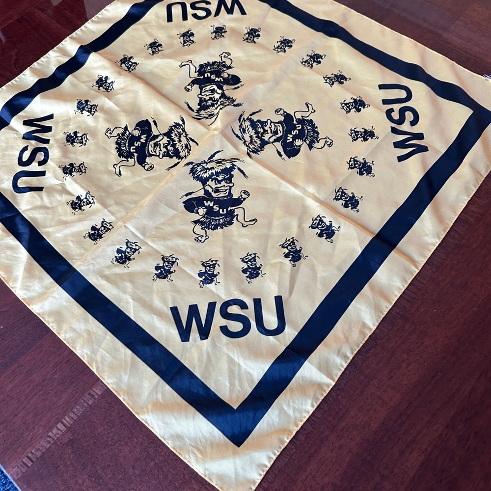 WSU Gold and Black Scarf 24“ x 24“ yellow and black Wichita State University